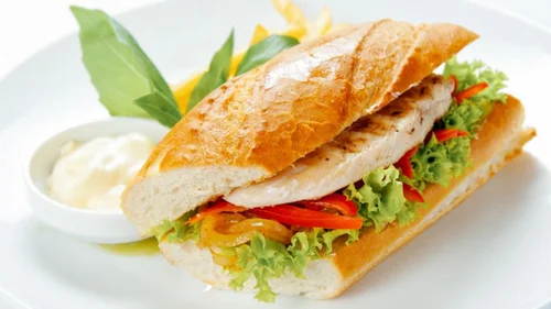 baguette de pollo teriyaki